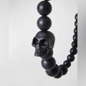 Alexander McQueen men’s skull bead bracelet, black